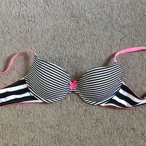 Striped Victoria’s Secret Bra NEVER WORN